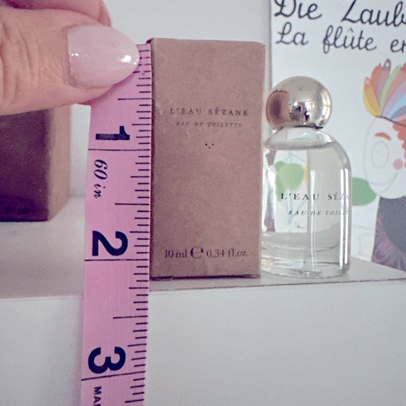L'Eau Sézane Eau de Toilette 
10ml - Picture 4 of 4